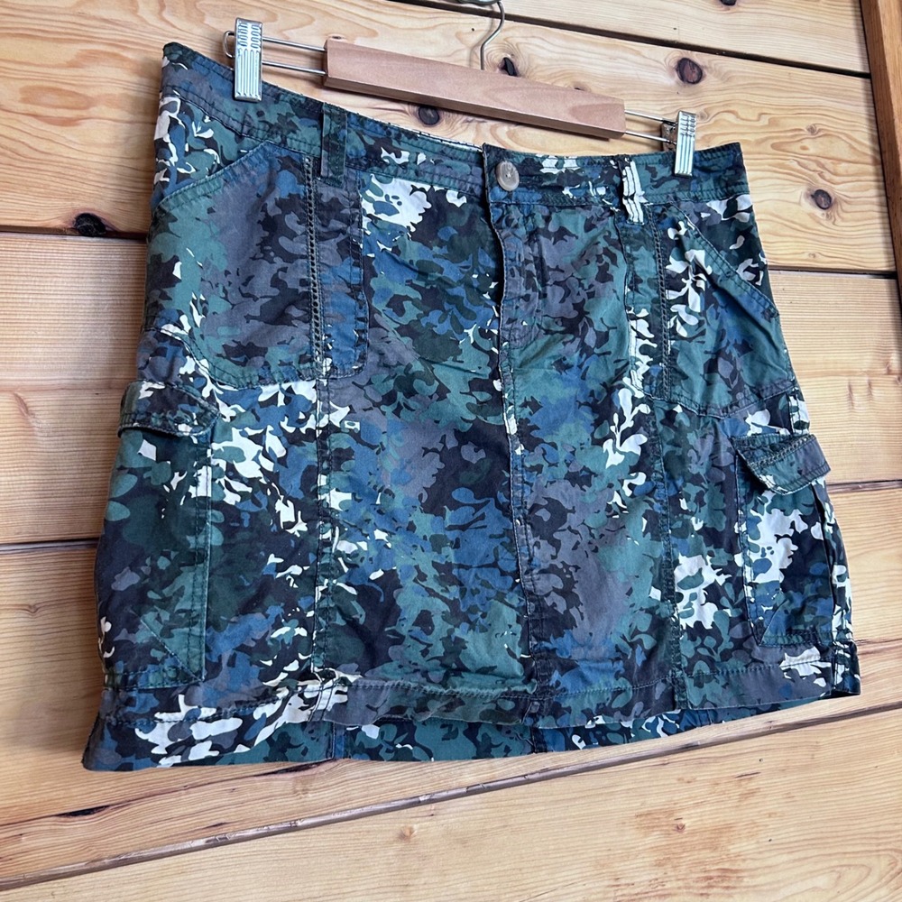 Vintage Skort Women Size 10 Green Blue Camo Floral Cargo Y2K Jessica McClintock